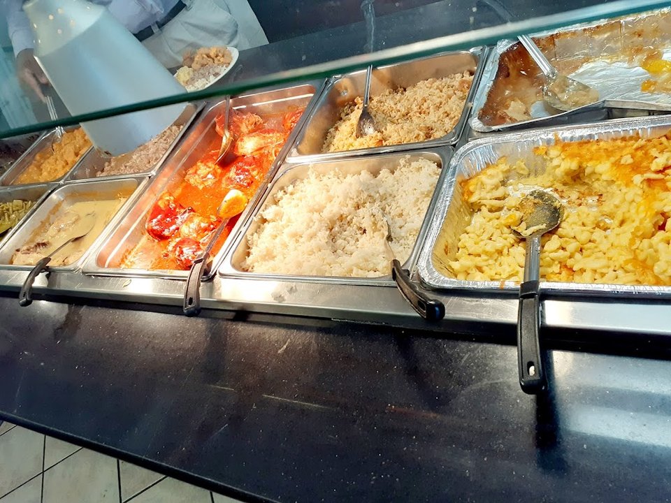 Buffet Line